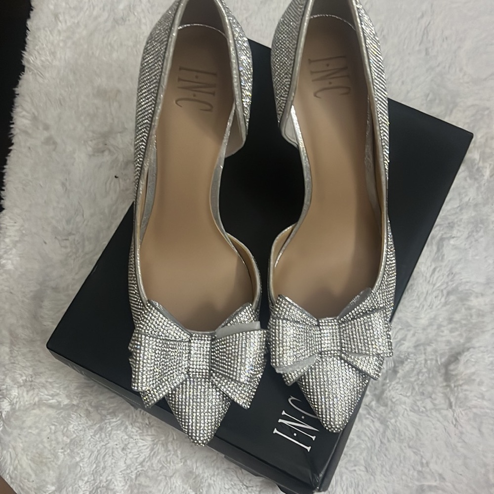 Sparkly Bow Stilettos - guaranteed conversation starters
